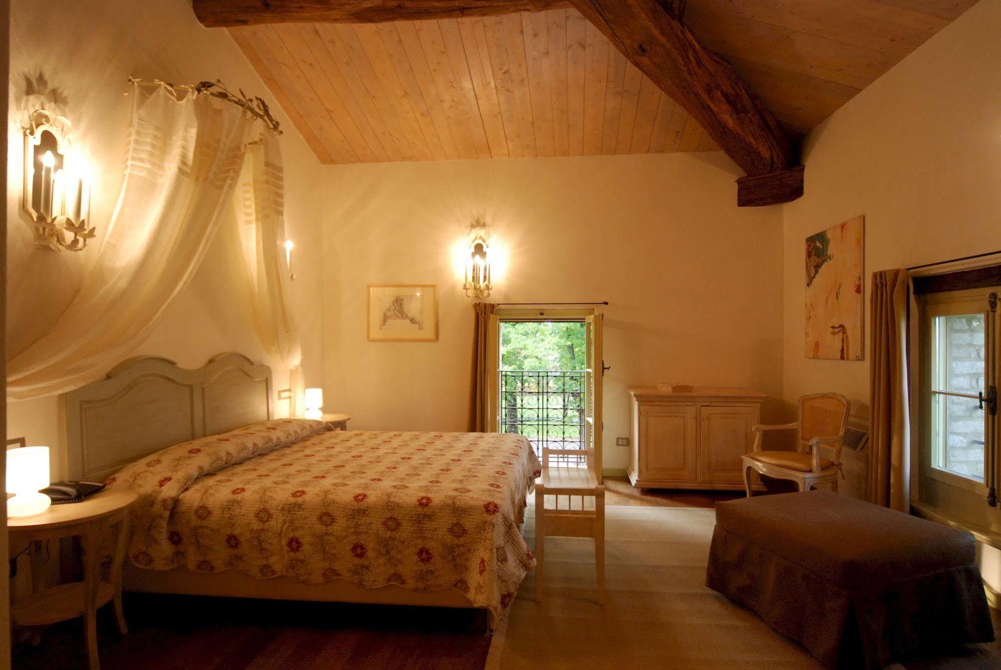 Locanda Del Re Guerriero San Pietro in Cerro Zewnętrze zdjęcie